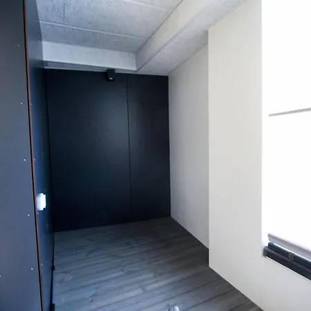 Apartment New And Stylish By The Sea In Jatkasaari, Free Parking And Balcony